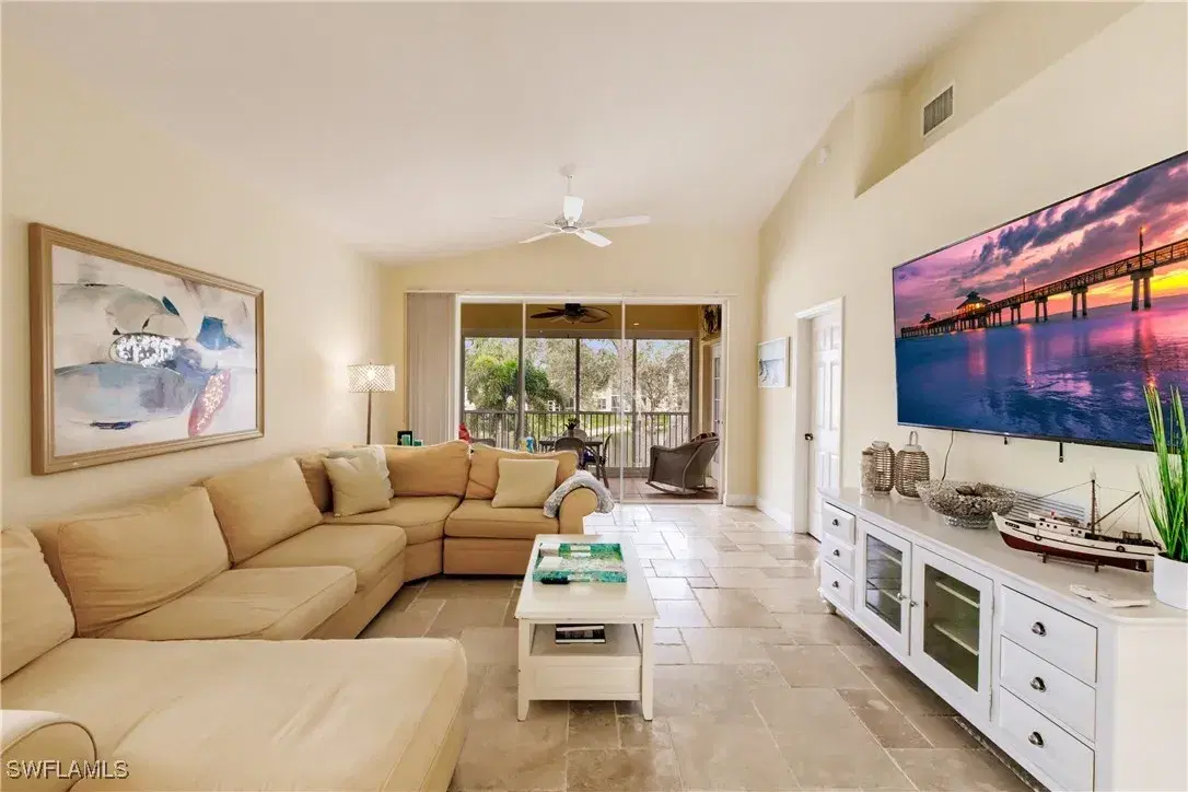 Picture of 680 Wiggins Lake Dr 201, Naples, FL 34110