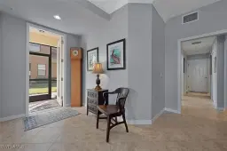 Picture of 10610 Smokehouse Bay Dr 102, Naples, FL 34120
