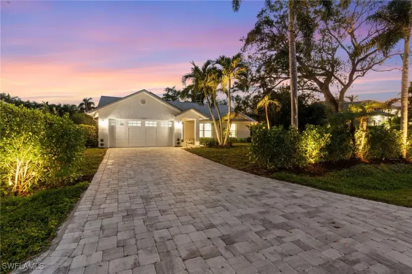 Picture of 1200 Cypress Woods Dr, Naples FL 34103
