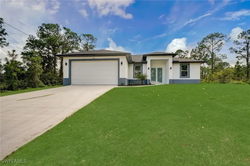 Picture of 6049 Higgins Ave, Fort Myers FL 33905