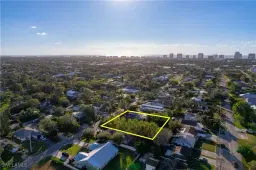 Picture of 1303 Trail Terrace Dr, Naples, FL 34103