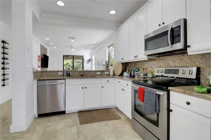 Picture of 1233 Kendari Ter, Naples FL 34113