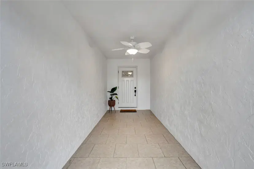 Picture of 807 108Th Ave N, Naples FL 34108