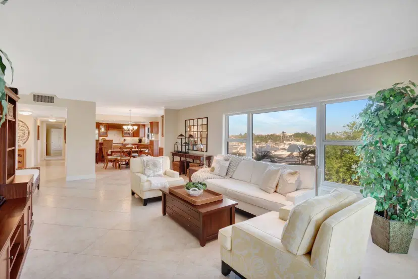 Picture of 200 Macfarlane Drive N-305, Delray Beach FL 33483
