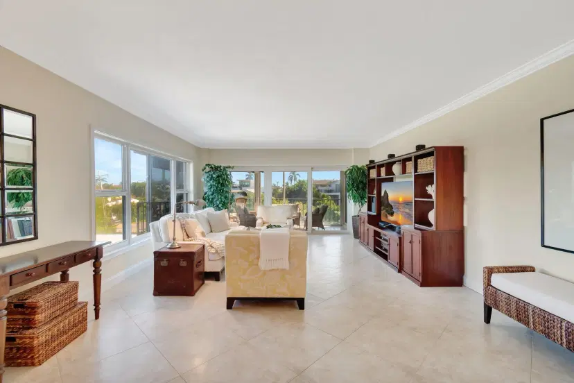 Picture of 200 Macfarlane Drive N-305, Delray Beach FL 33483