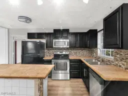 Picture of 1686 Temple Ter, North Fort Myers, FL 33917