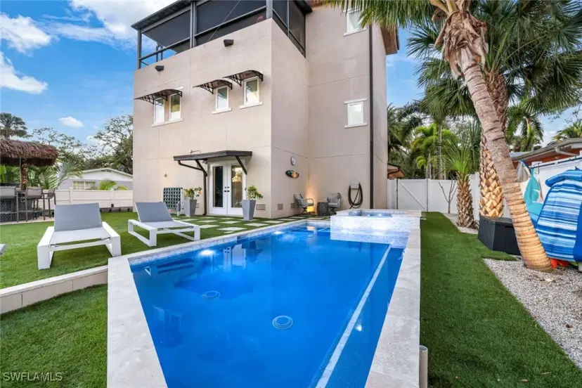 Picture of 27281 S Riverside Dr, Bonita Springs FL 34135