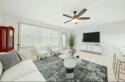 Picture of 377 Windsor Q, West Palm Beach, FL 33417