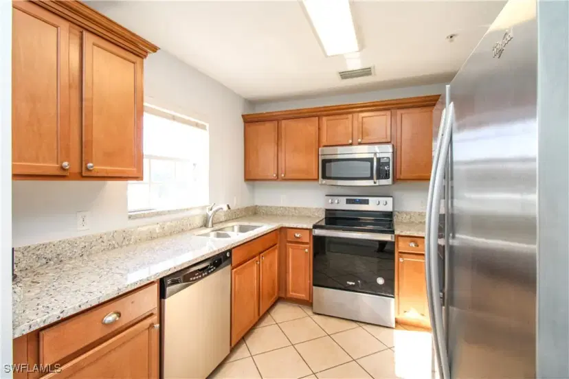 Picture of 9064 Gervais Cir 107, Naples FL 34120