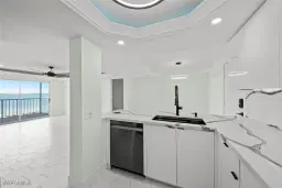 Picture of 2885 Palm Beach Blvd 402, Fort Myers, FL 33916