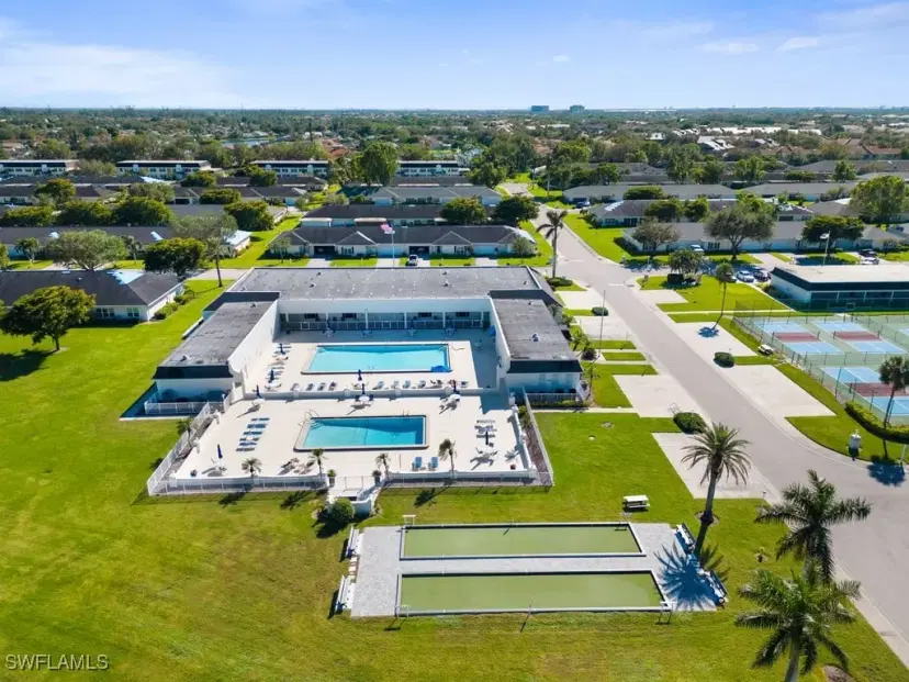 Picture of 1270 Medinah Dr, Fort Myers FL 33919