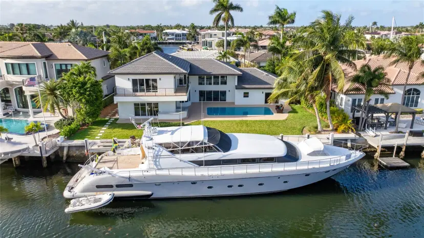 Picture of 2320 NE 32Nd Court, Lighthouse Point FL 33064