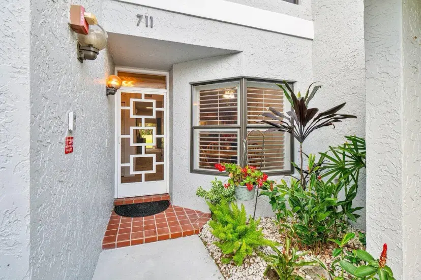 Picture of 16769 Oak Hill Trail 711, Delray Beach FL 33484