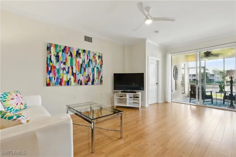 Picture of 1182 Sweetwater Ln 1801, Naples FL 34110