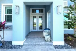Picture of 14248 Laguna Springs Ln, Naples, FL 34114
