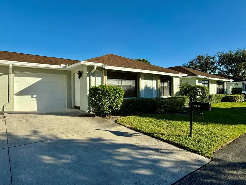 Picture of 9810 Walnut Tree Way B, Boynton Beach FL 33436