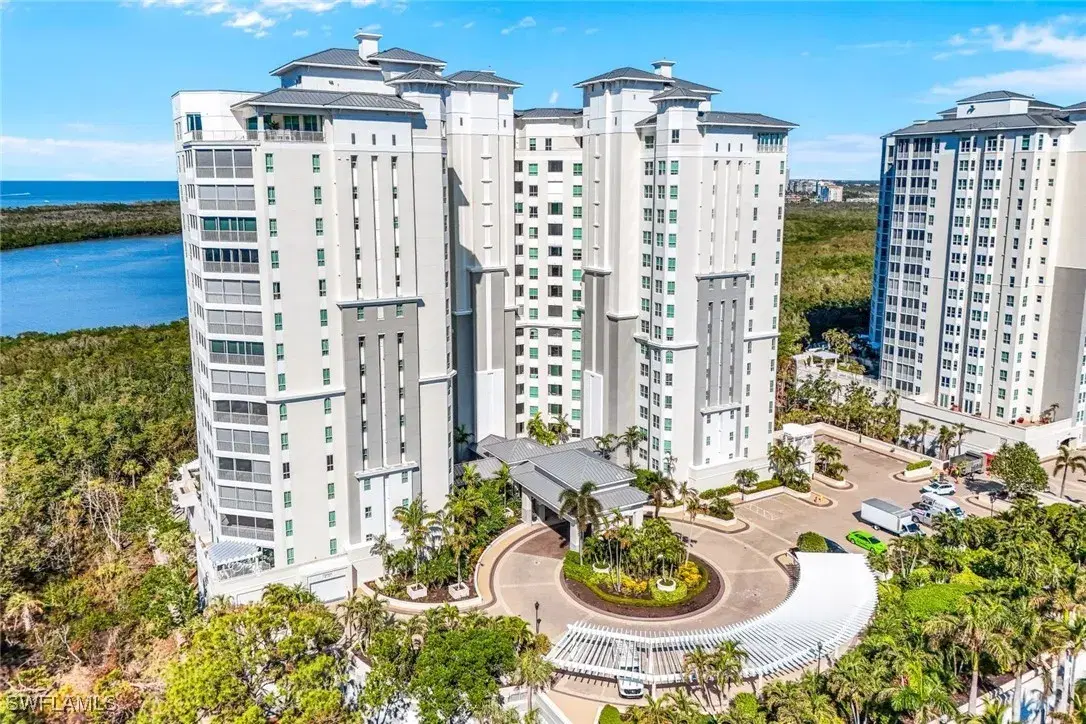 Picture of 295 Grande Way 606, Naples, FL 34110
