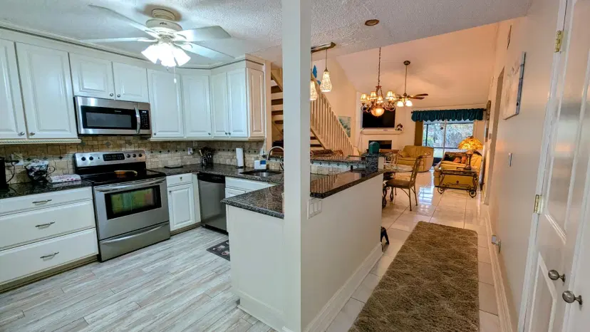 Picture of 907 NE Sandalwood Place, Jensen Beach FL 34957