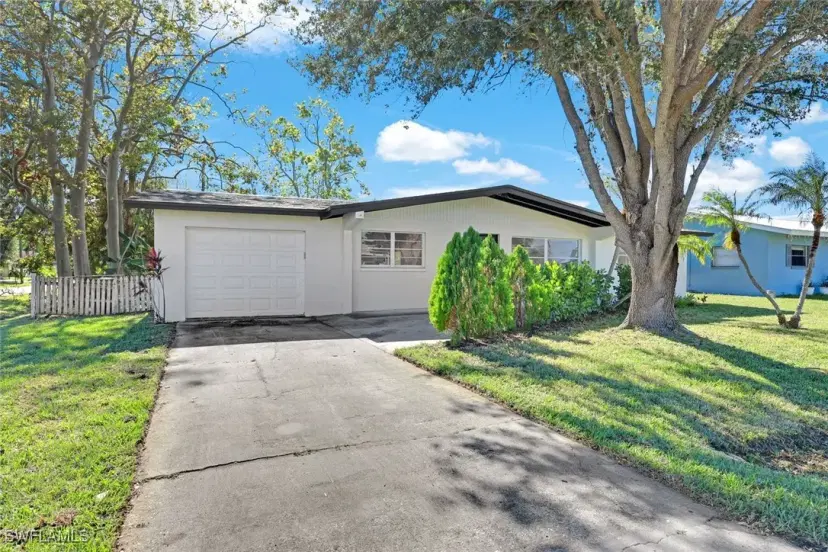 Picture of 13037 9Th St, Fort Myers FL 33905