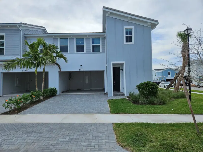 Picture of 5120 Willow Creek Drive, Westlake FL 33470