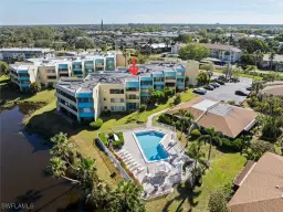 Picture of 955 Palm View Dr B-307, Naples, FL 34110