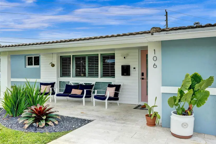 Picture of 106 SE 10Th Ct, Deerfield Beach FL 33441