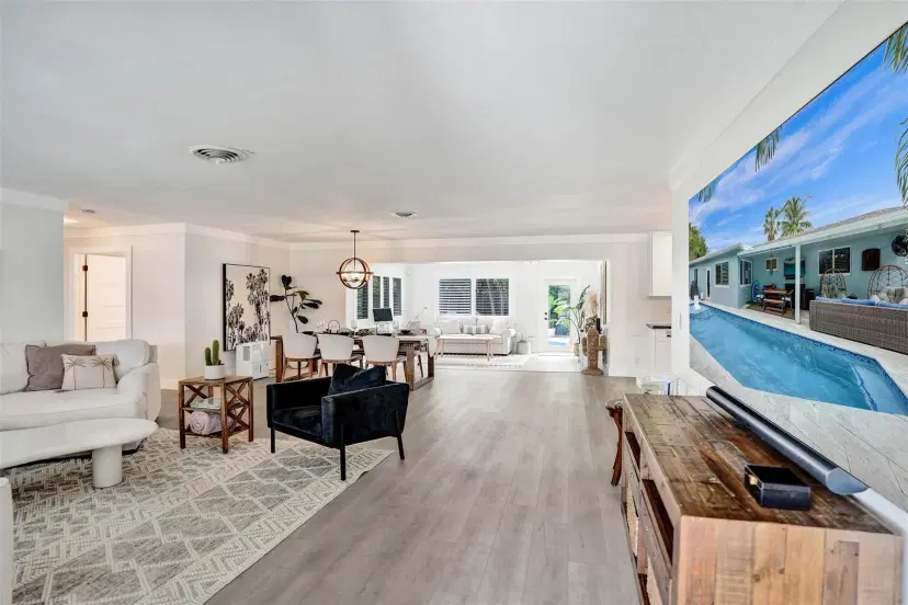 Picture of 106 SE 10Th Ct, Deerfield Beach FL 33441