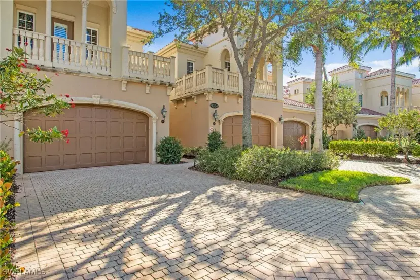 Picture of 9284 Menaggio Ct 4-201, Naples FL 34114