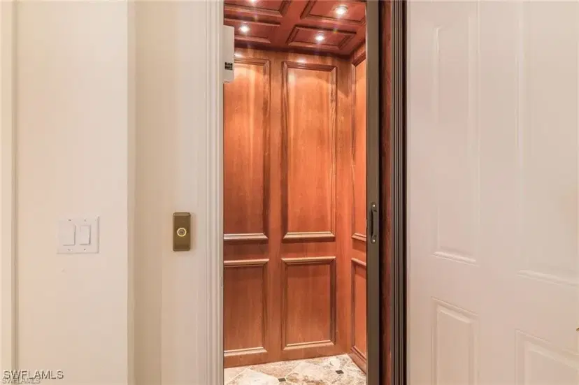 Picture of 9284 Menaggio Ct 4-201, Naples FL 34114