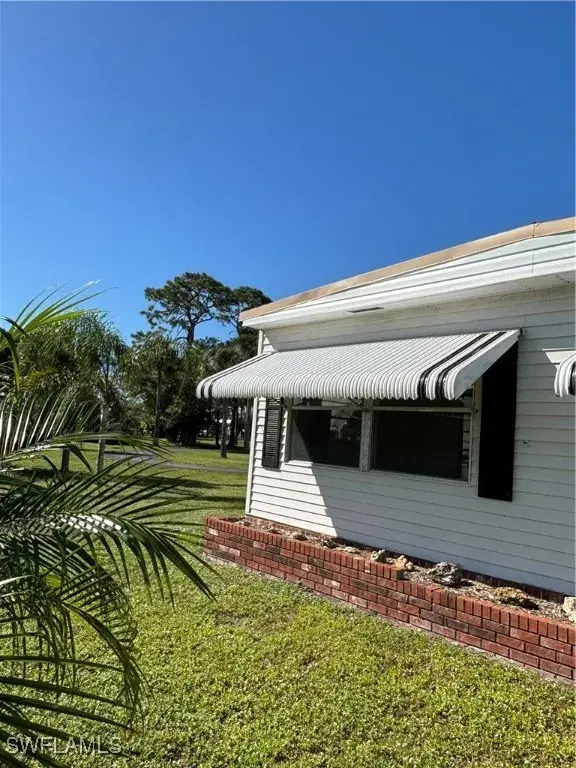 Picture of 752 Knotty Pine Cir, North Fort Myers FL 33917