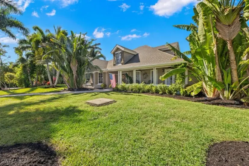 Picture of 15840 S Pebble Ln, Fort Myers FL 33912