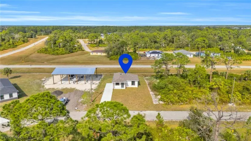 Picture of 5011 N Dogwood Cir, Labelle FL 33935