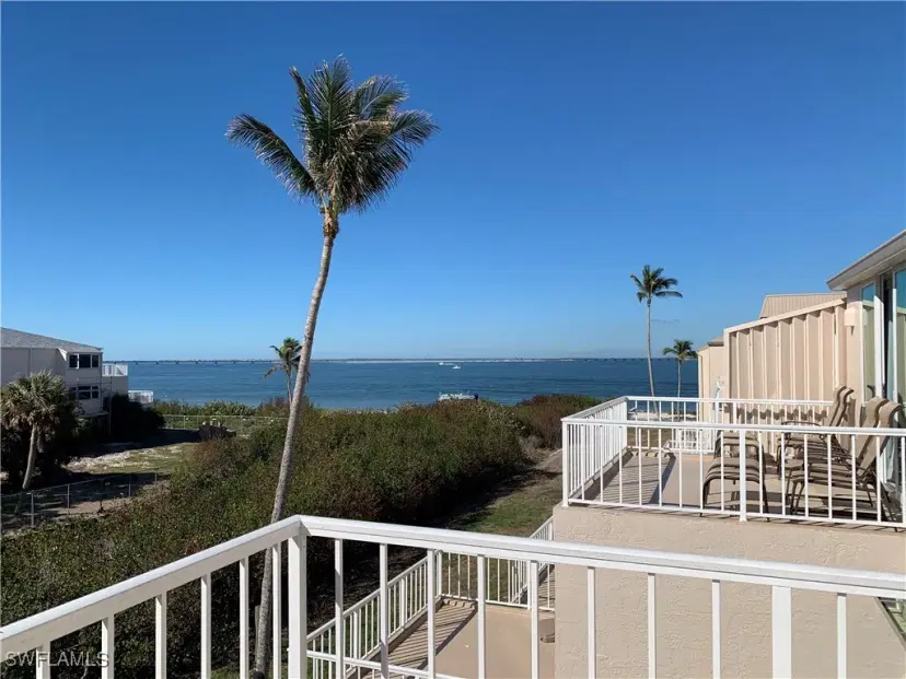 Picture of 200 Periwinkle Way 332, Sanibel FL 33957