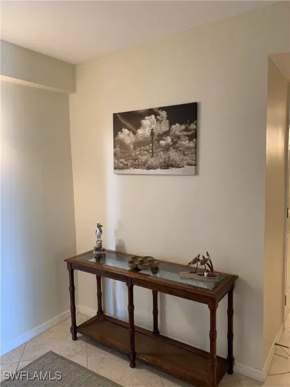 Picture of 200 Periwinkle Way 332, Sanibel FL 33957