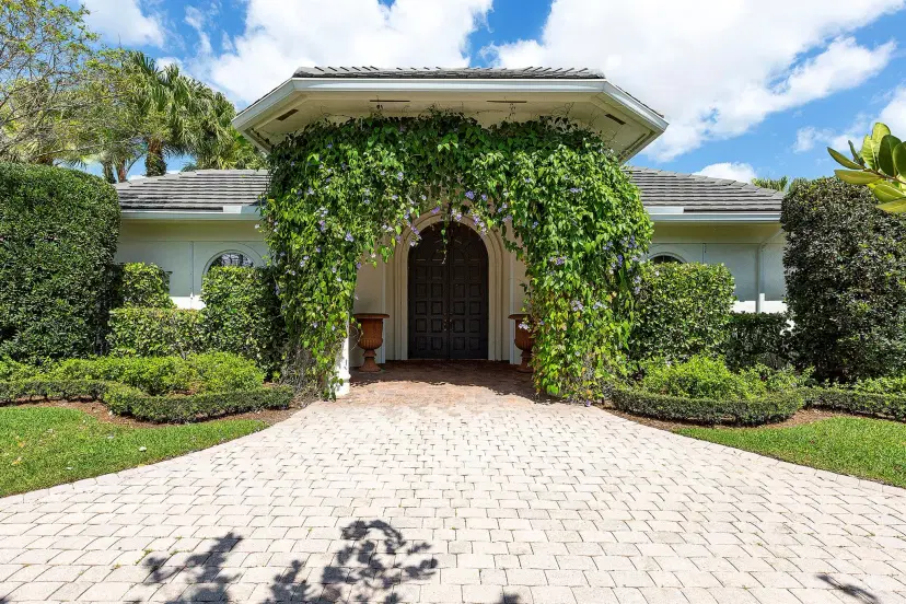 Picture of 11223 Isle Brook Court, Wellington FL 33414