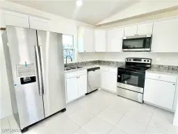 Picture of 318 NE 14Th St, Cape Coral, FL 33909