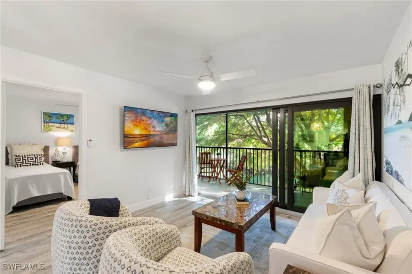 Picture of 600 Neapolitan Way 257, Naples FL 34103