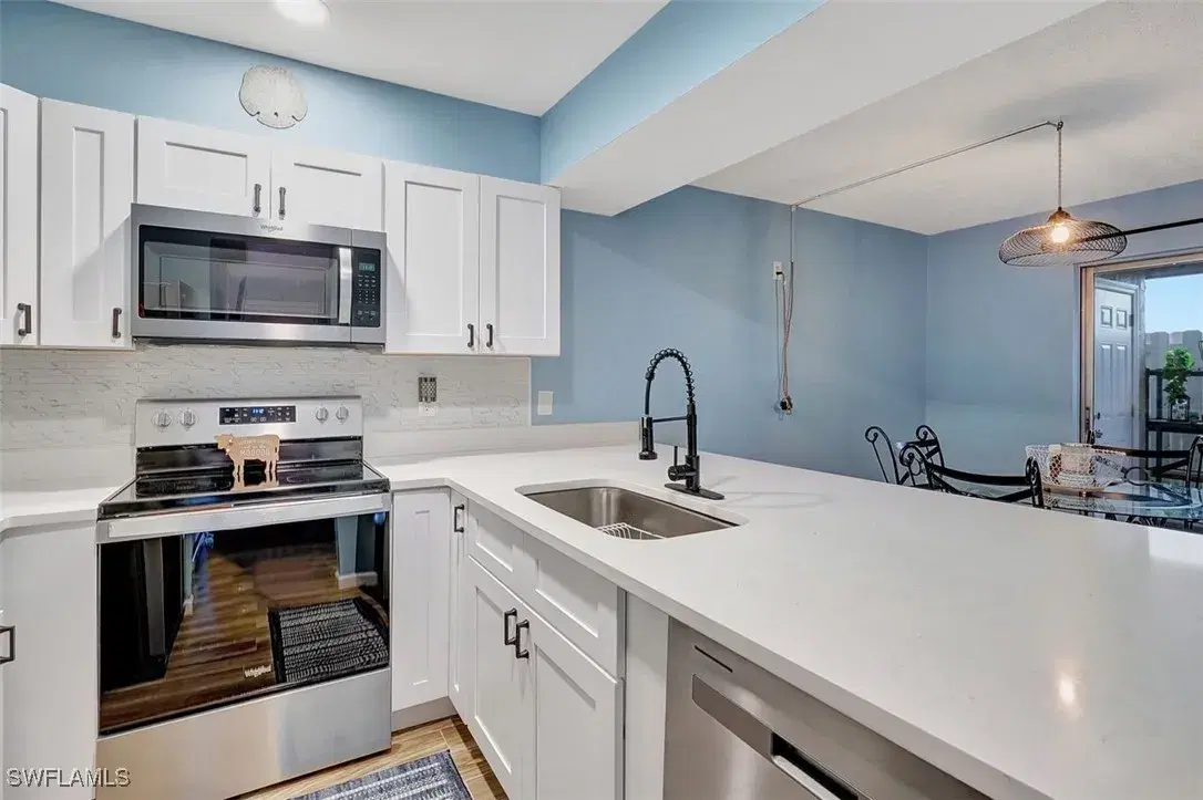Picture of 5751 Foxlake Dr B, North Fort Myers, FL 33917