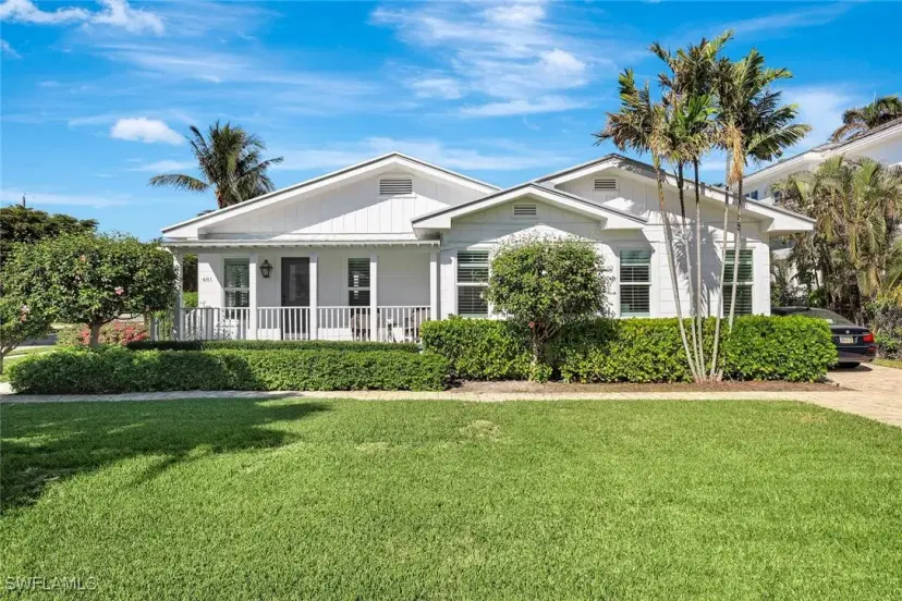 Picture of 481 8Th Ave S, Naples FL 34102
