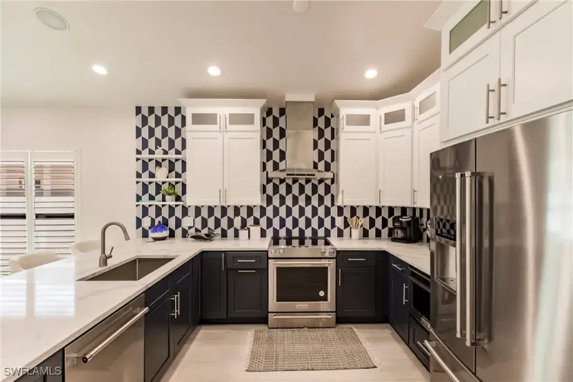 Picture of 819 96Th Ave N, Naples FL 34108