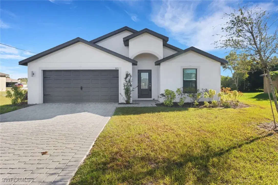 Picture of 815 Unger Ave, Fort Myers, FL 33913