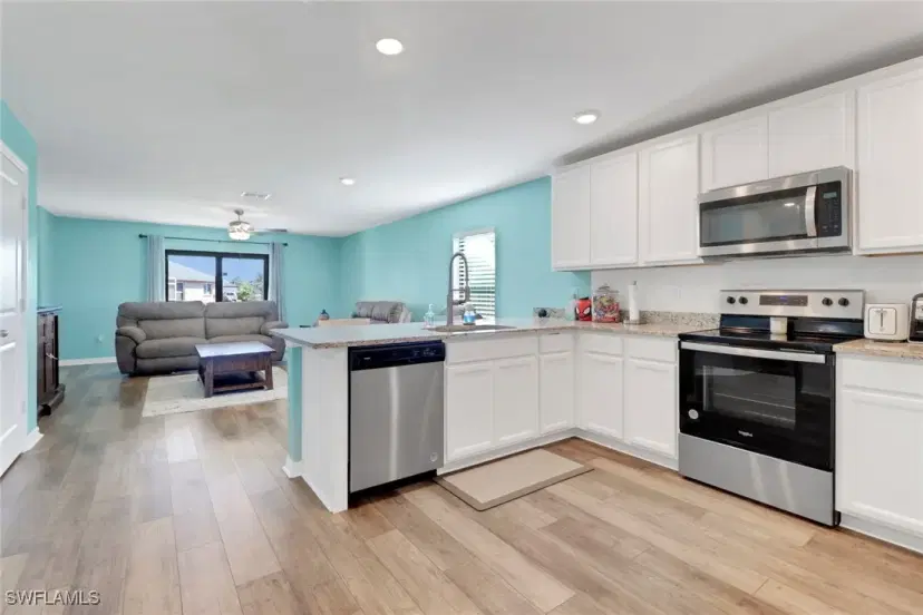 Picture of 815 Unger Ave, Fort Myers FL 33913