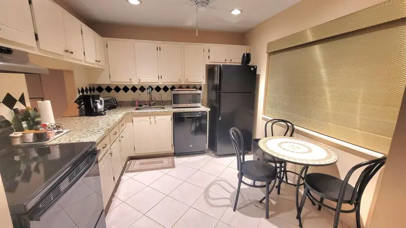 Picture of 425 Lake Helen Drive, West Palm Beach FL 33411
