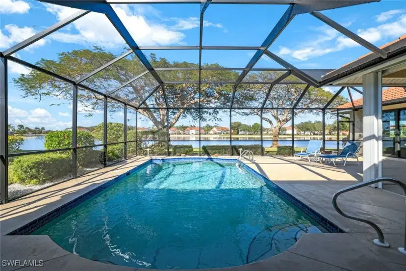 Picture of 260 Lambton Ln, Naples FL 34104