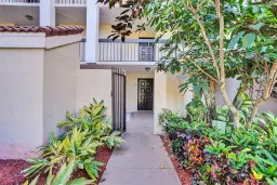 Picture of 820 Lavers Cir G-105, Delray Beach, FL 33444