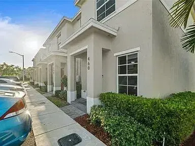 Picture of 460 NE 4Th Lane End Unit E Of Us1 And Tp, Homestead, FL 33034