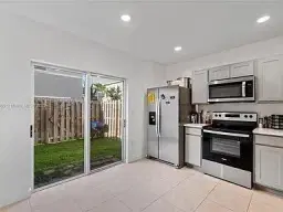 Picture of 460 NE 4Th Lane End Unit E Of Us1 And Tp, Homestead, FL 33034