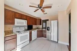Picture of 2641 Gately Drive W 801, West Palm Beach, FL 33415