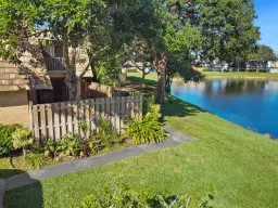 Picture of 315 Lake Arbor Drive, Palm Springs, FL 33461