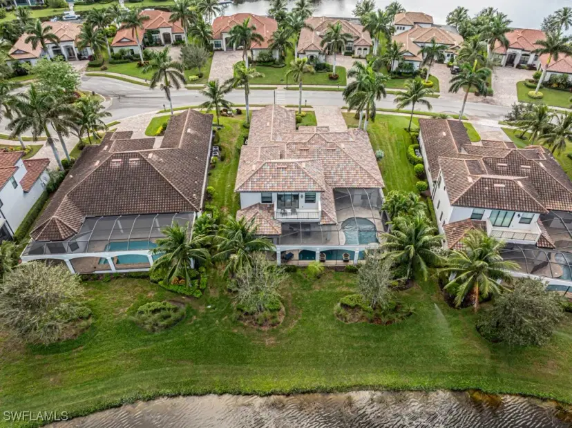 Picture of 3273 Runaway Ln, Naples FL 34114